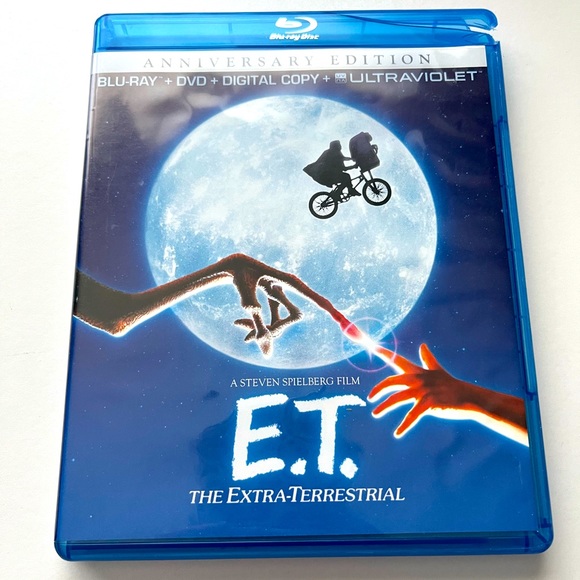 E.T. The Extra-Terrestrial Anniversary Edition Blu-ray Disc - Picture 8 of 10